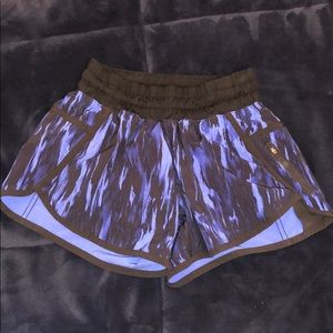 Lulu lemon tracker shorts